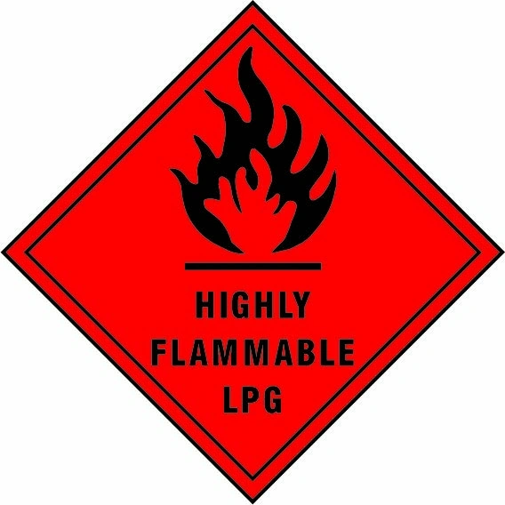 Highly flammable LPG sign showing diamond-shaped dangerous-substance symbol with supplied colours and markings. Artwork DANG0003.